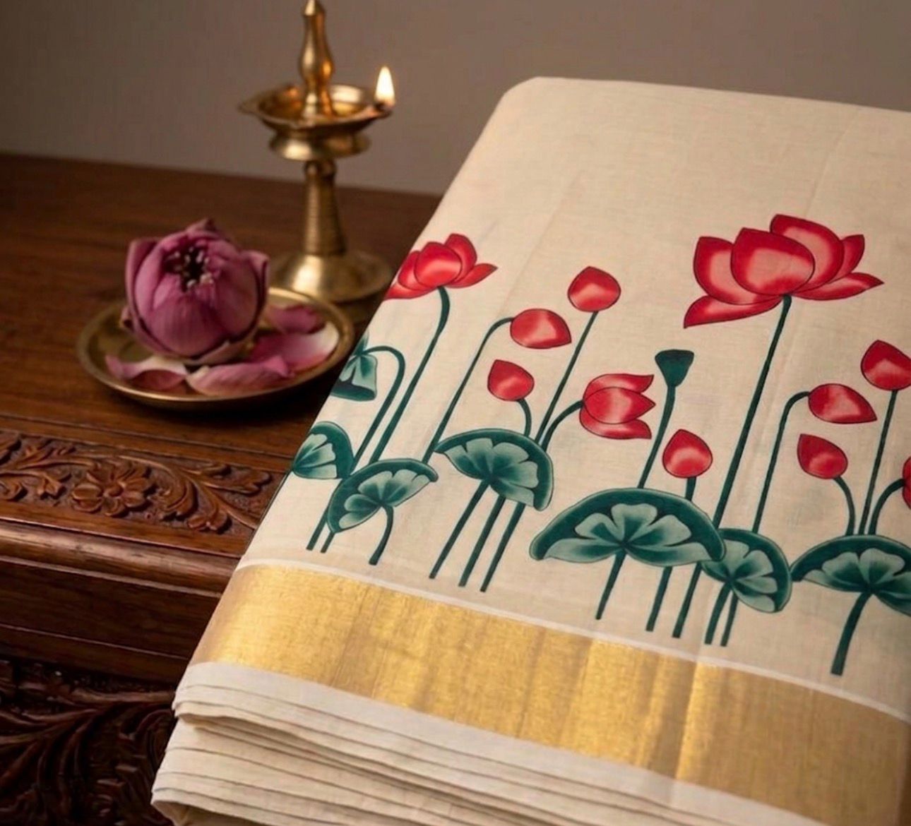 Golden border color